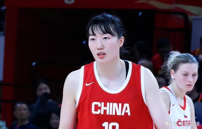 中国女篮惨败比利时 新老交替阵痛显现