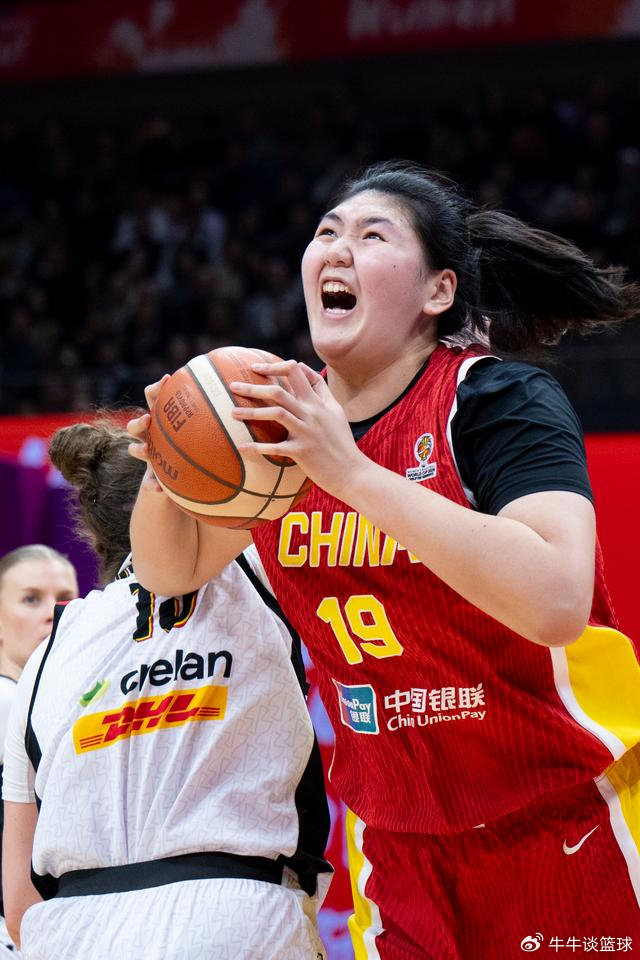 中国女篮惨败比利时 新老交替阵痛显现