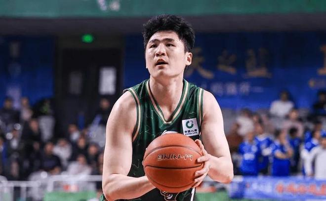 北控常规赛惨败同曦 帕克44分成最大赢家