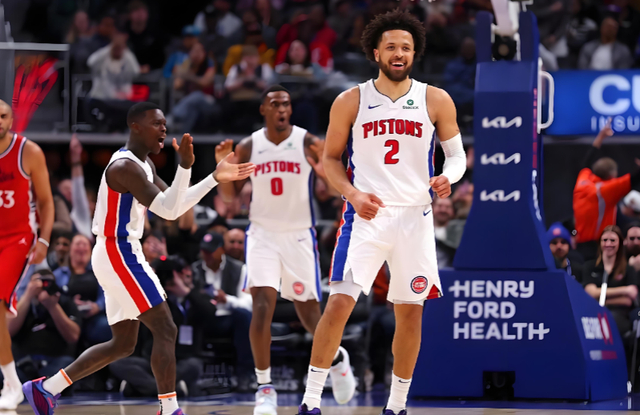 坎宁安因肺气胸伤退 错失最佳阵容评选 伤病影响